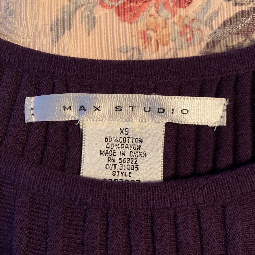 Purple Ribbed Knit Top - Picture 2 of 2